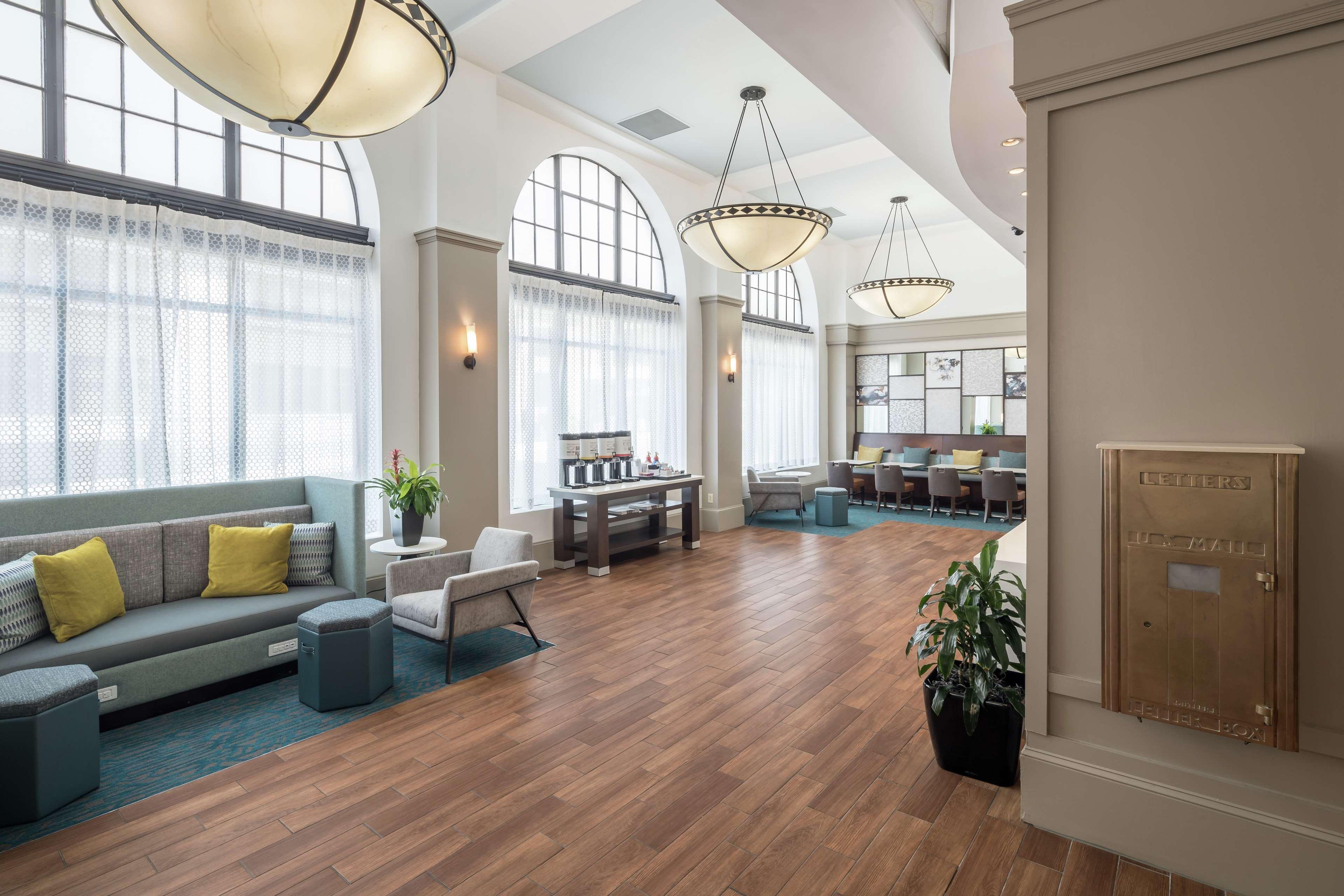 Hampton Inn & Suites Atlanta-Downtown Exteriér fotografie