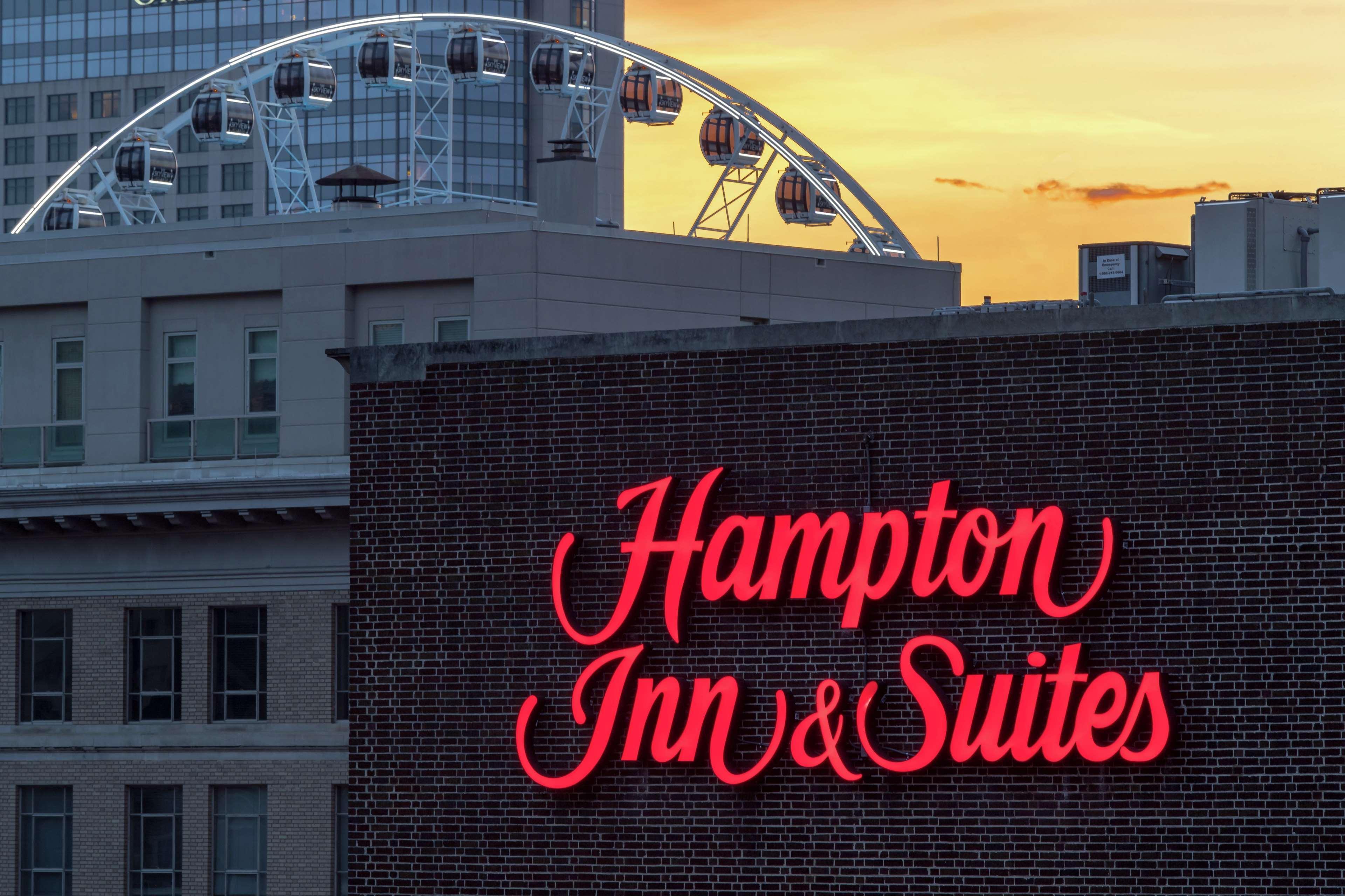 Hampton Inn & Suites Atlanta-Downtown Exteriér fotografie